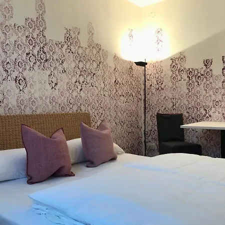 Guest house Sleep In Depandance