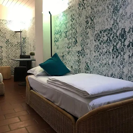 Sleep In Depandance Venzone