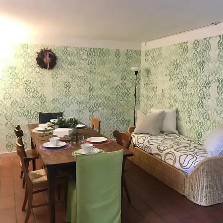Sleep In Depandance Guest house *