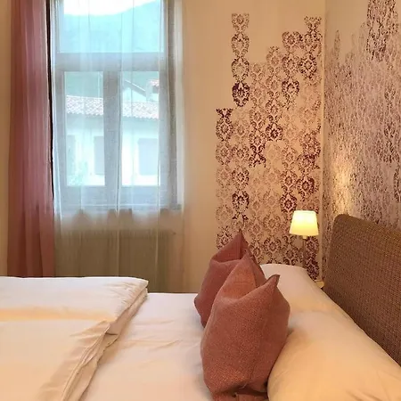 Guest house Sleep In Depandance *