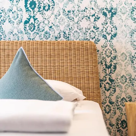 Sleep In Depandance 3* Venzone