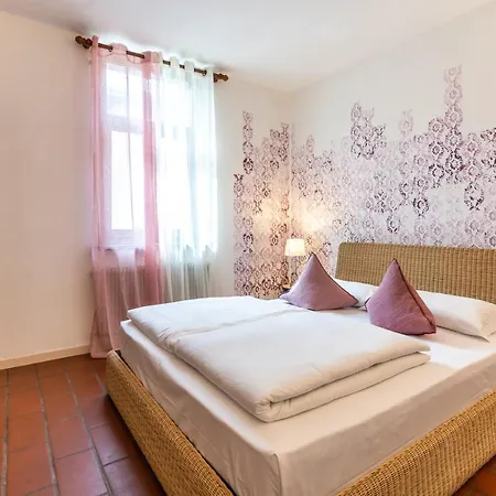 Sleep In Depandance 3*